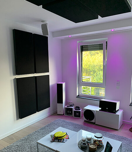 Akoestische optimalisatie met FELT in hangende cassettes upFRAME Akoestische optimalisatie met SFELT in hangende cassettes upFRAME